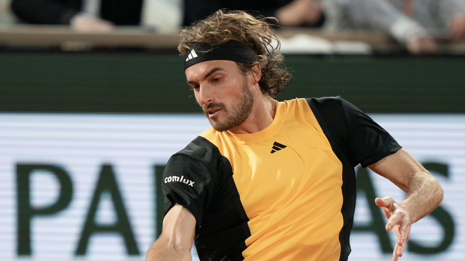 Greek tennis star announces coaching breakup from father