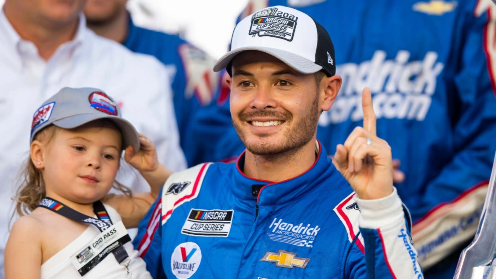 Kyle Busch death: Kyle Larson’s daughter pays tribute to NASCAR legend after winning race