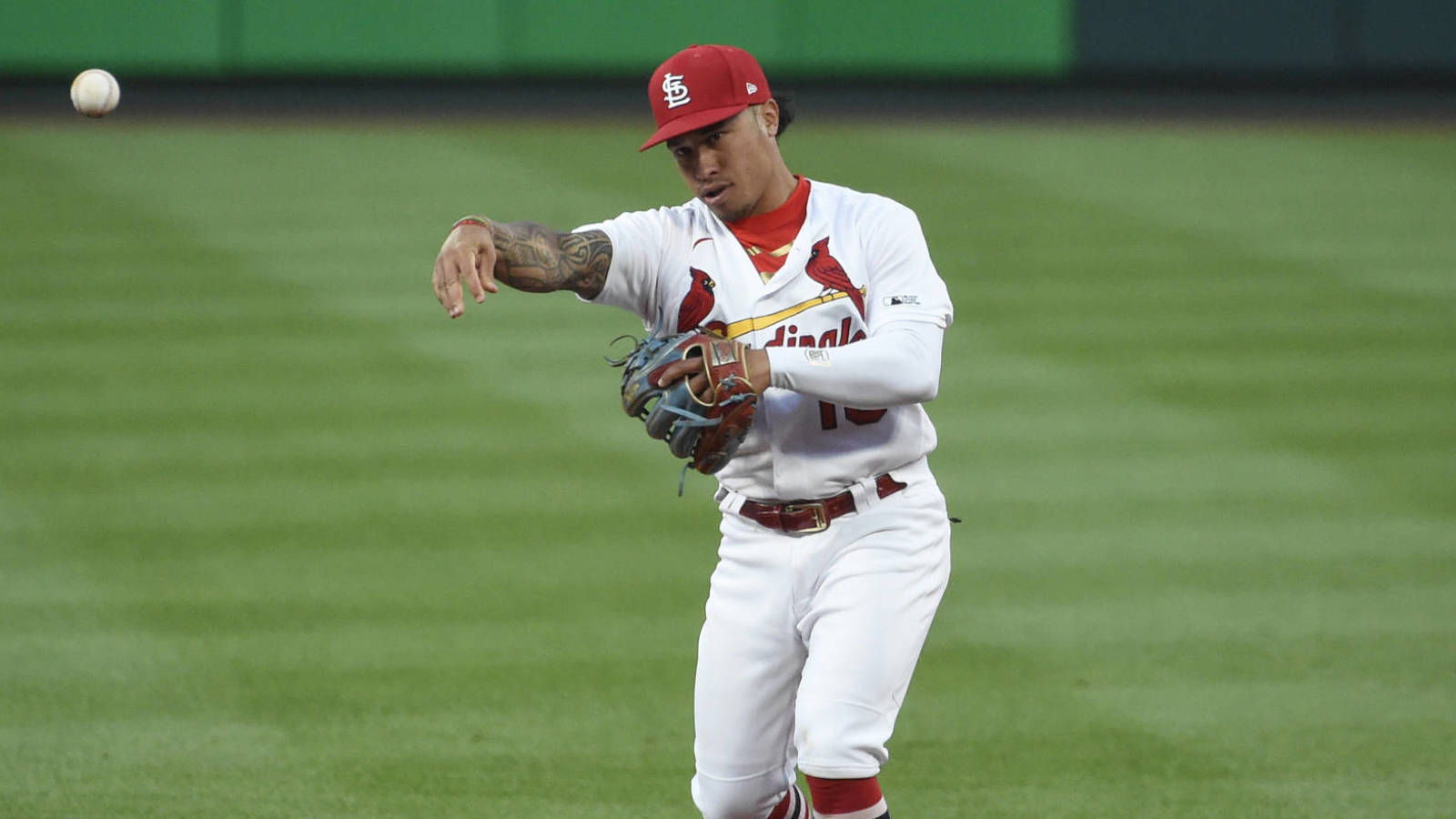 Report: Brewers, Kolten Wong agree to two-year, $18 million deal