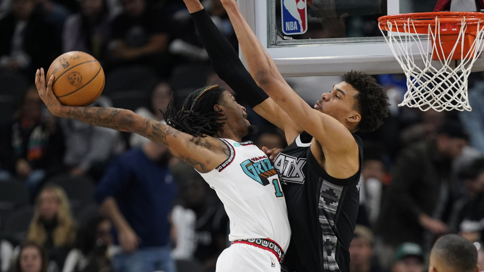 The NBA's viral moment of the year didn't count