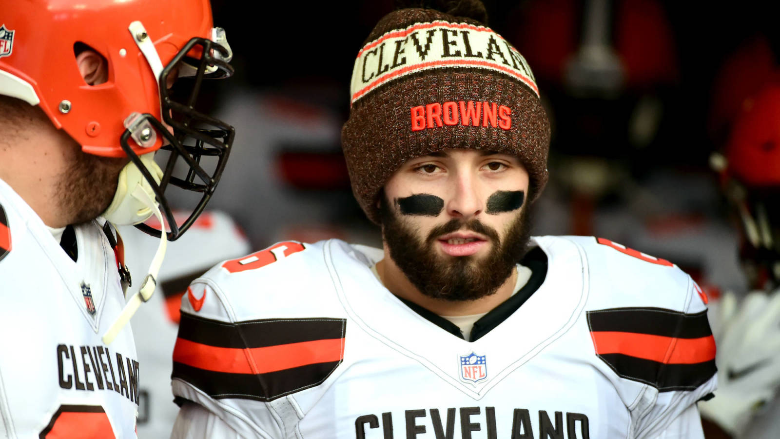 baker mayfield nike shoes