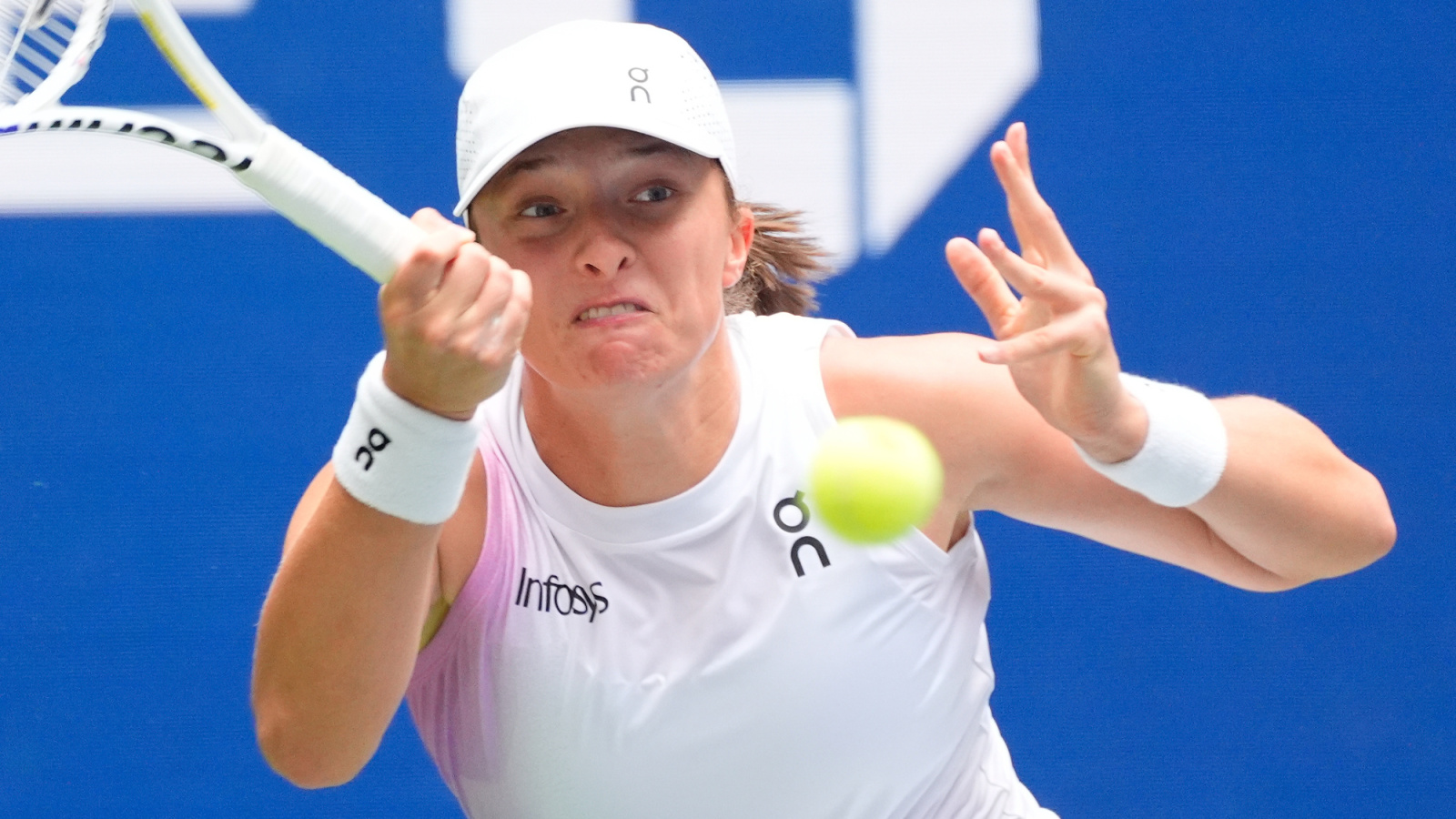 Iga Swiatek joins exclusive club of tennis greats