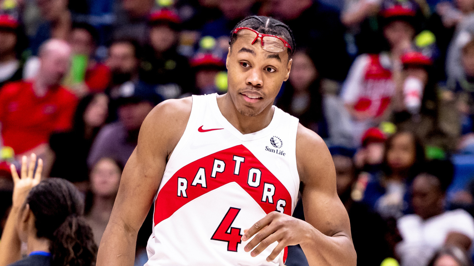 Raptors star suffers ankle injury vs. Knicks