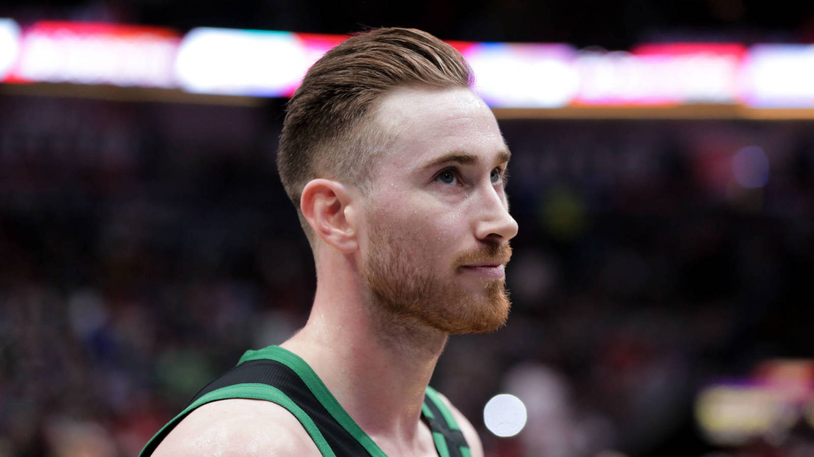 Celtics Gordon Hayward Anticipates Leaving Nba Campus For Birth Of Child Yardbarker