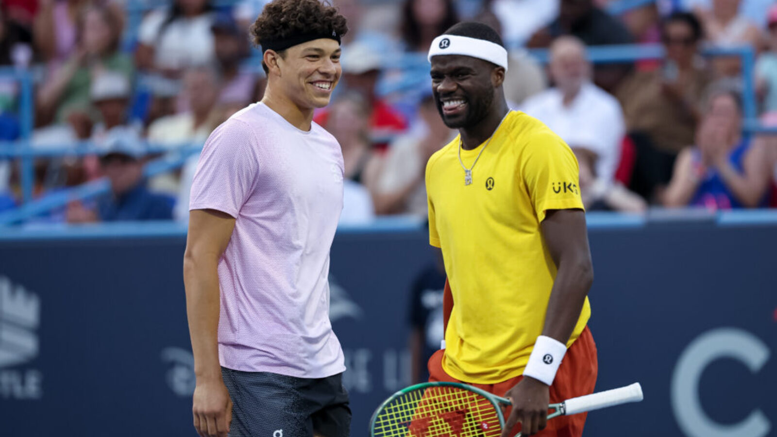 Frances Tiafoe reacts to Ben Shelton’s injury retirement at the US Open