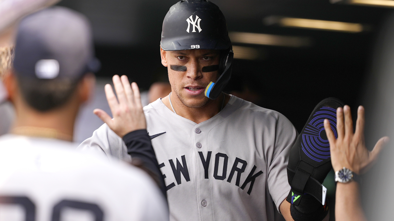 Yankees show offensive potential in 10-run inning vs. Rockies