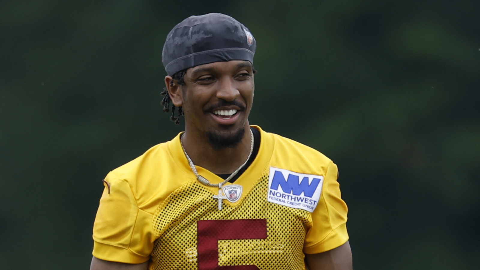 Commanders' Austin Ekeler says Jayden Daniels is 'an absolute stud'