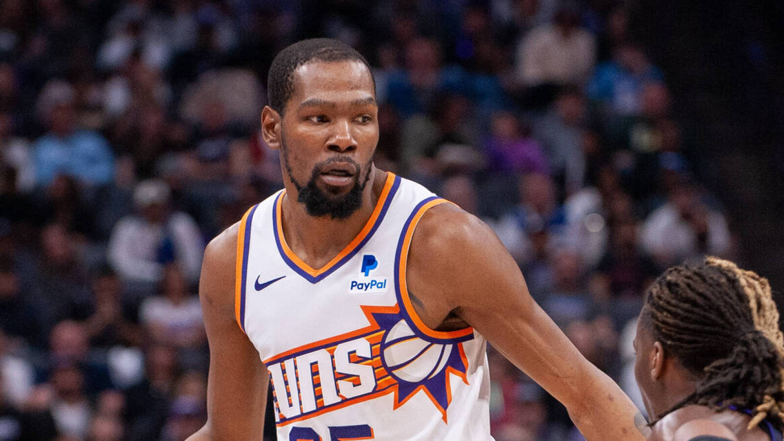 Insider shares thoughts on Kevin Durant's future in Phoenix