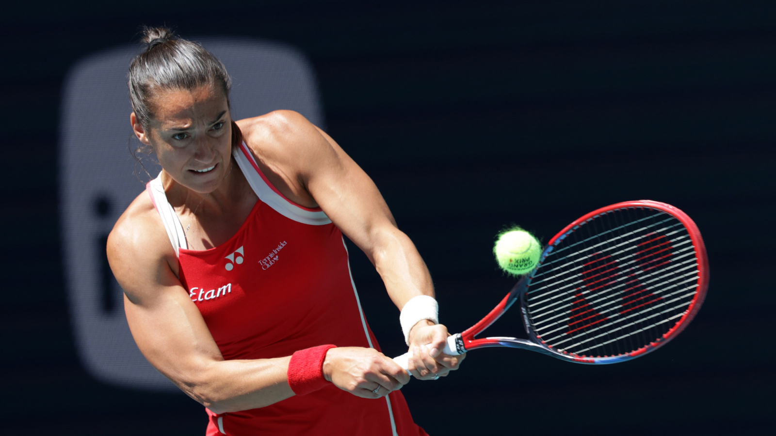 Is it the clay or the calendar? A wave of injuries hits the ATP & WTA tours – Garcia, Berrettini, Kostyuk and more