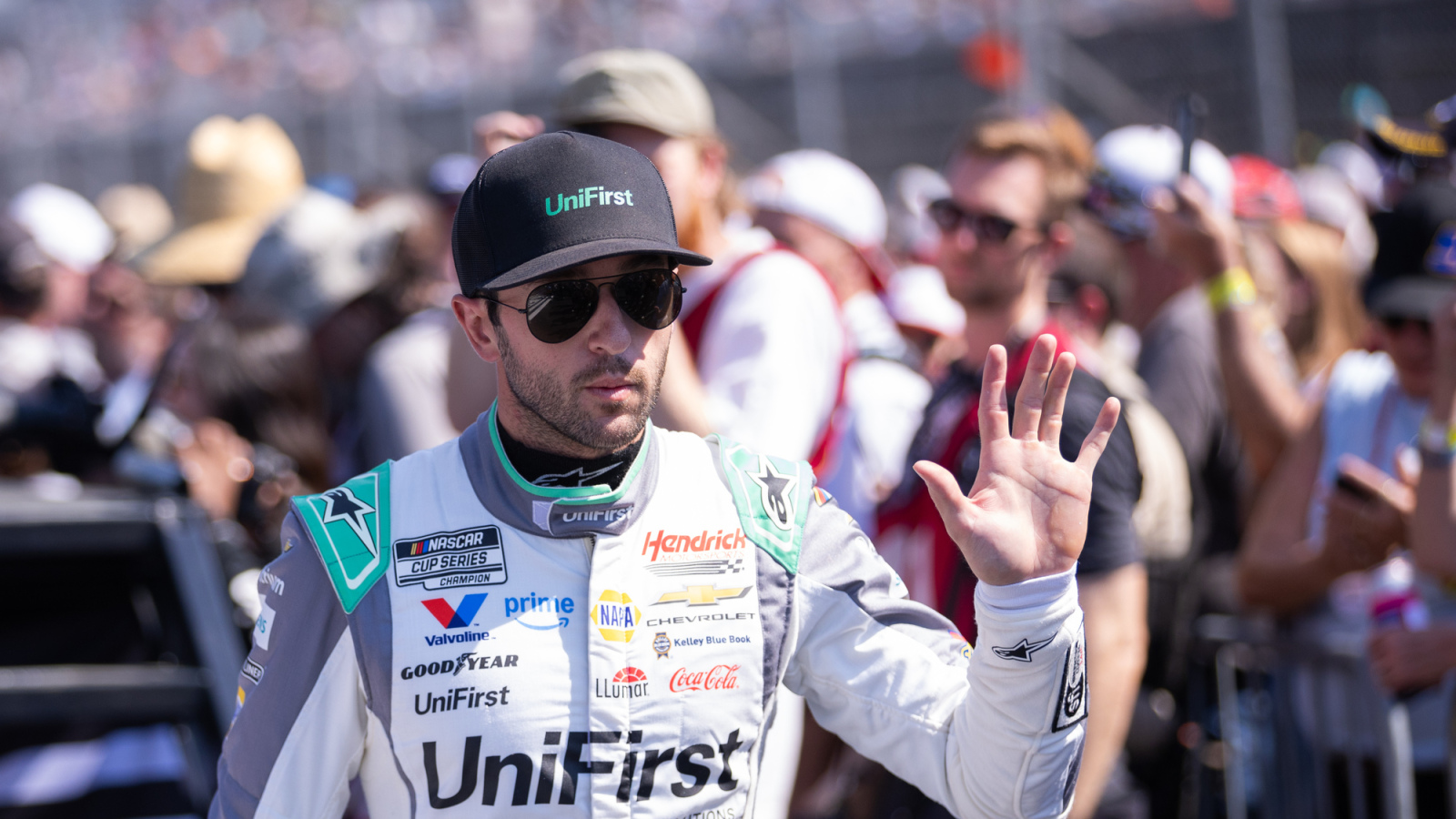 Chase Elliott Explains Why He Won’t Race Bill Elliott Again