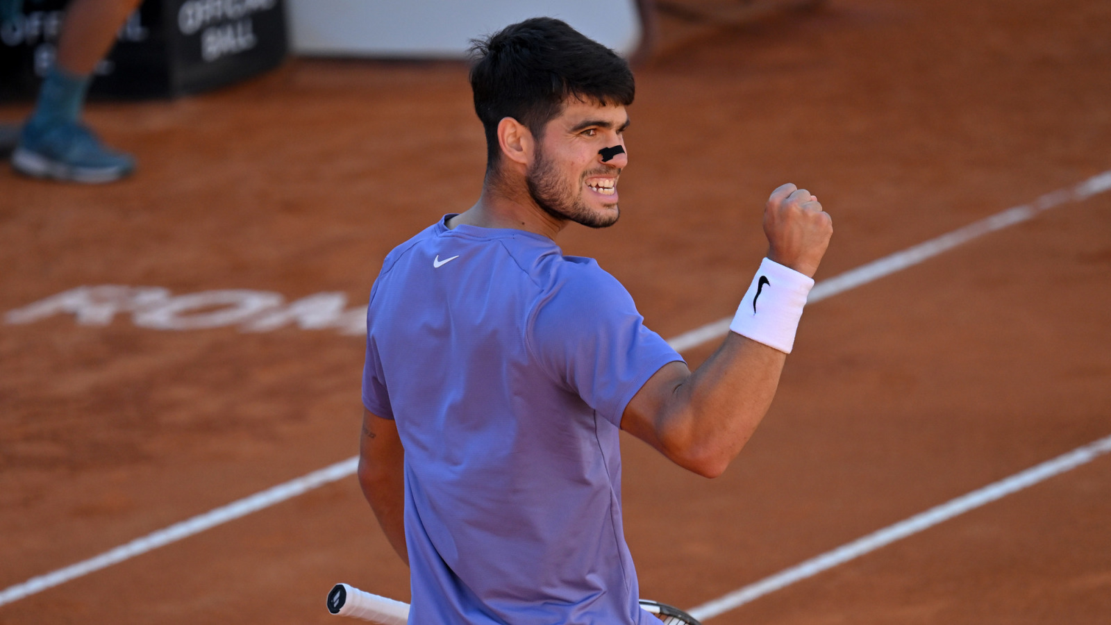 Impressive Carlos Alcaraz continues clay dominance in Rome, defeats Lorenzo Musetti to reach coveted final