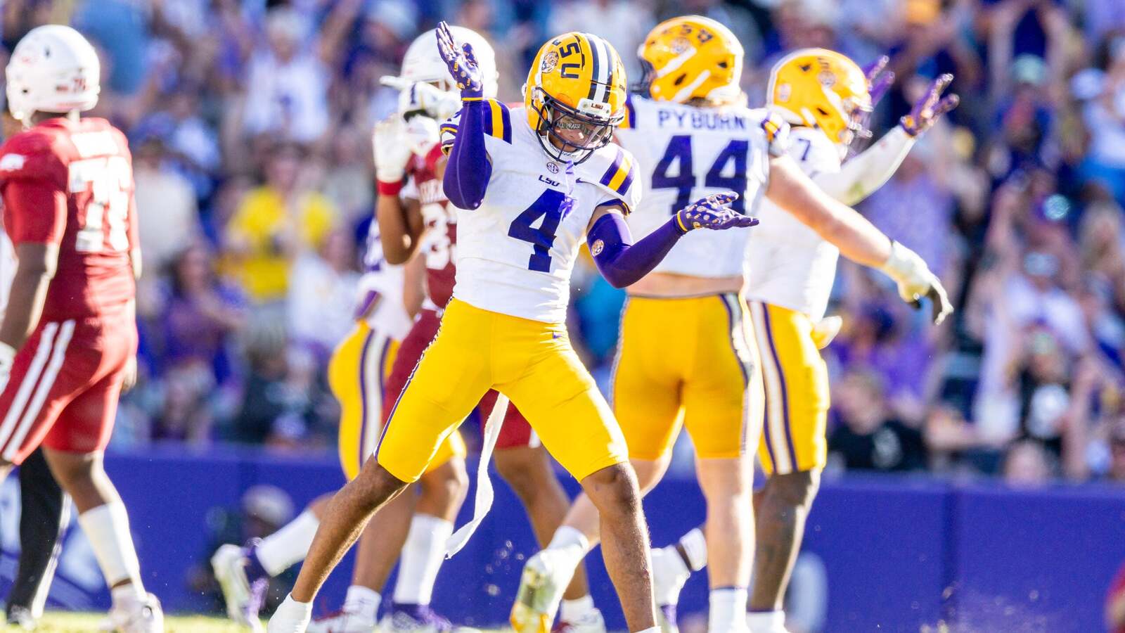 Final Dallas Cowboys mock draft roundup: What the top insiders are predicting in the final hours leading up to the first round