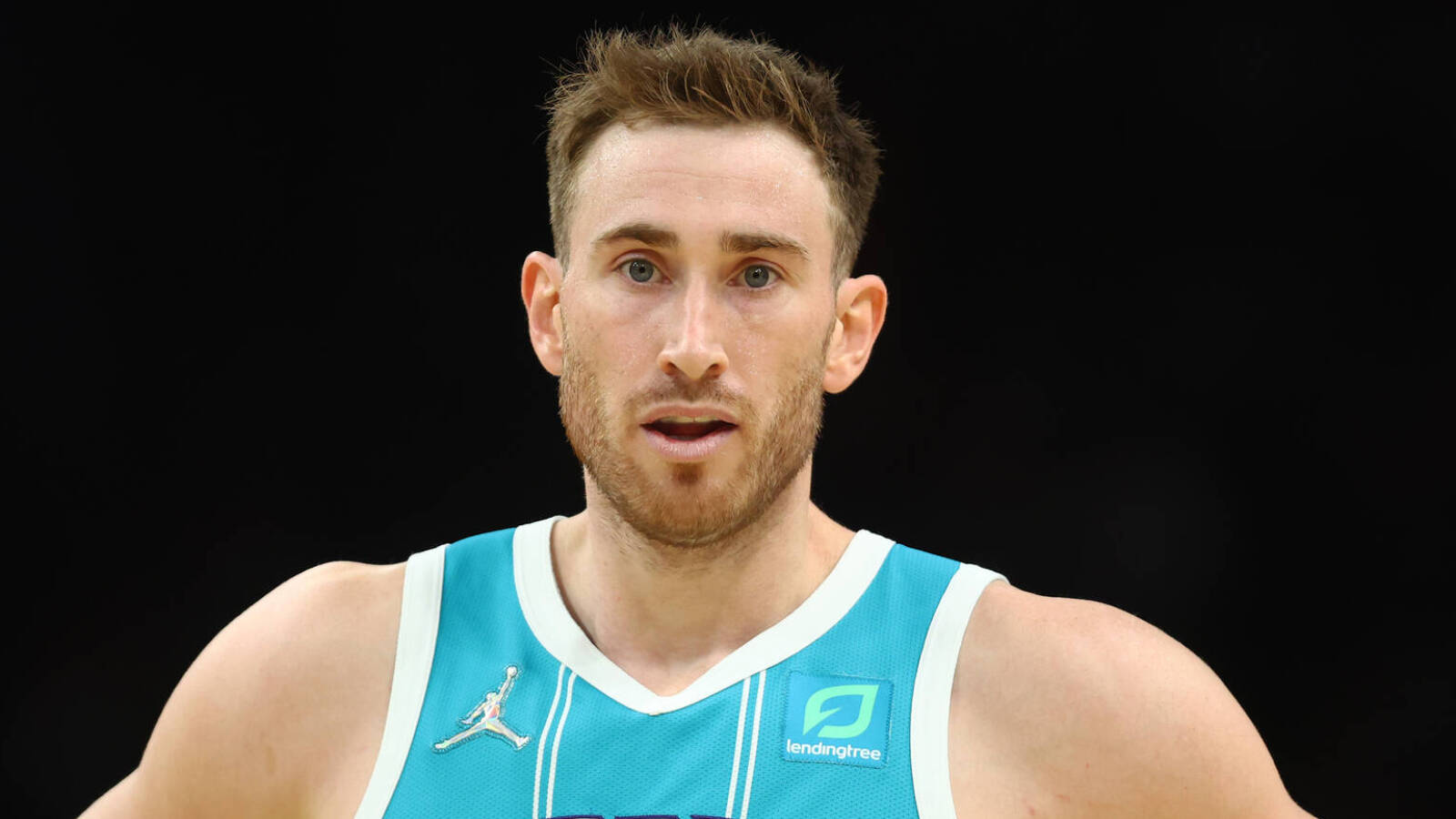 Hornets forward Gordon Hayward out indefinitely with foot discomfort