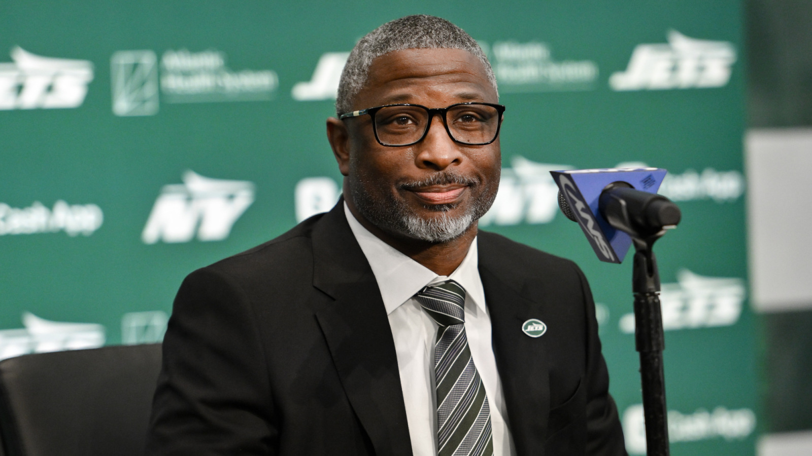 Why Jets reaching for QB in draft 'can’t be ruled out'