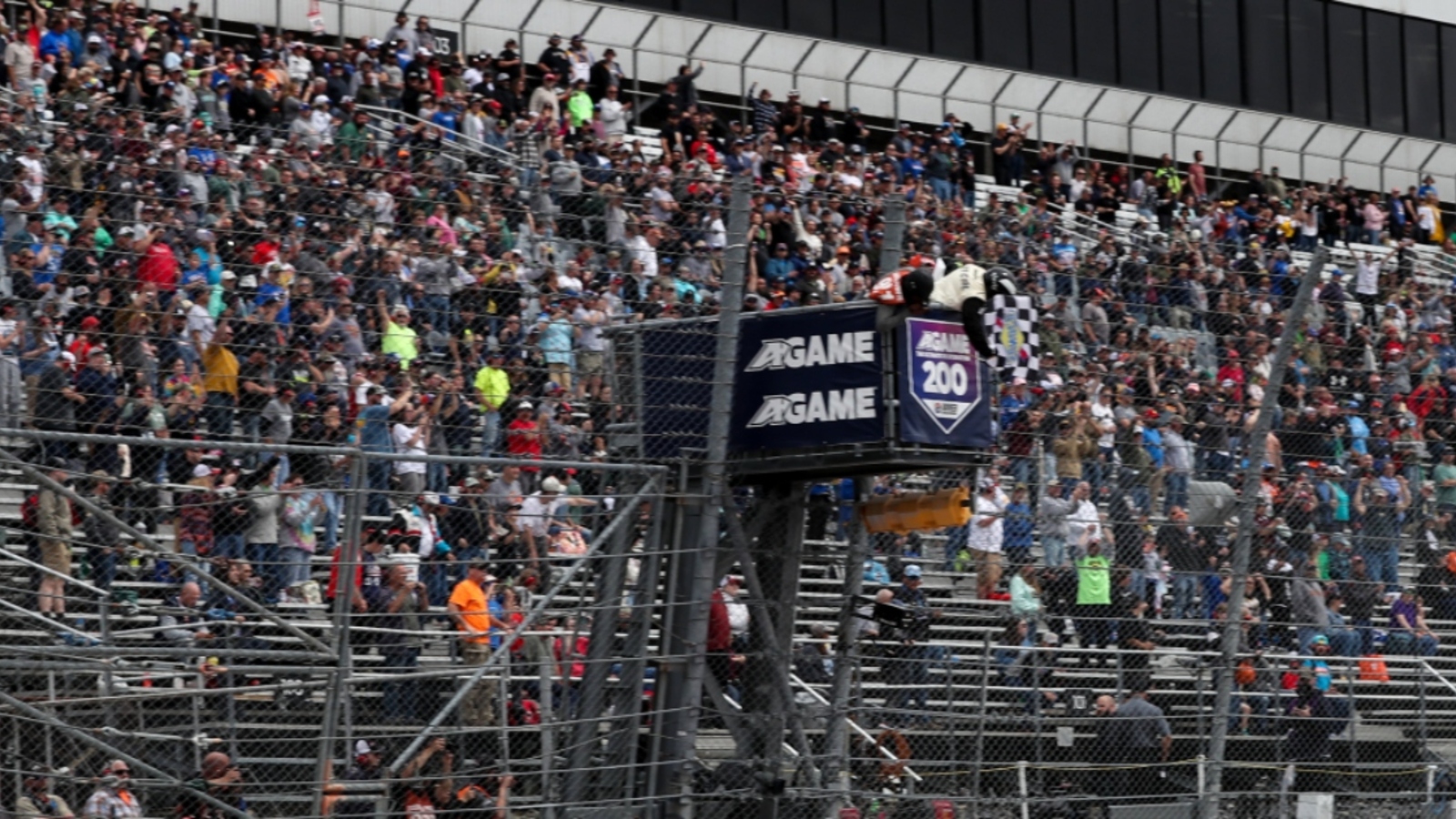 Dover Weather Delay: When NASCAR Xfinity BetRivers 200 will resume