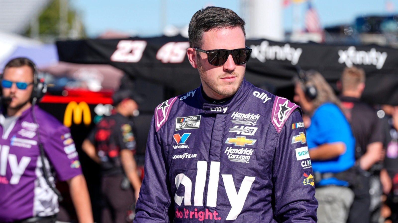 Kevin Harvick sounds the alarm on Alex Bowman No. 48 team after Austin Dillon win