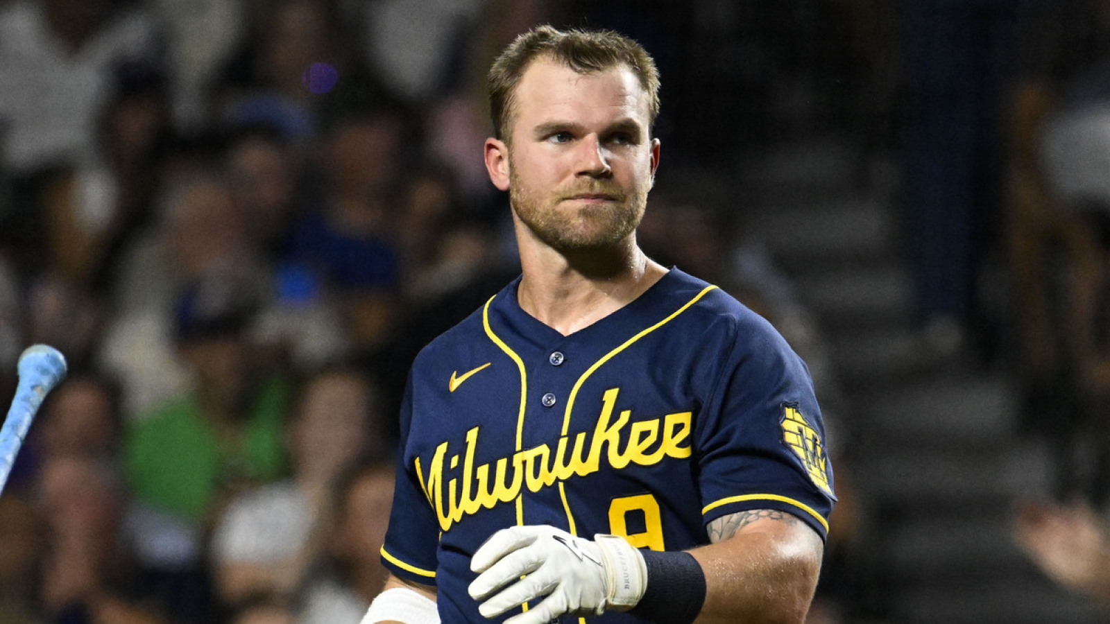Brewers rally to beat Dodgers 6-2, take 3-0 NLCS lead