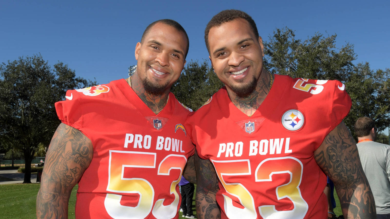 Twins Maurkice and Mike Pouncey Announce Retirement from NFL