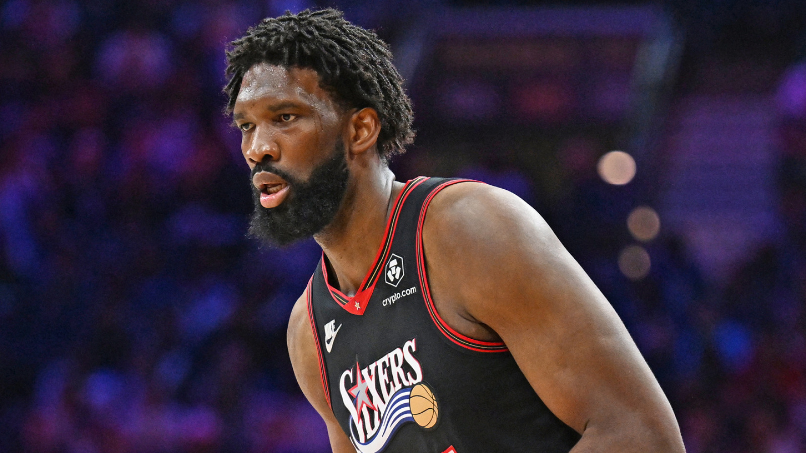 Joel Embiid calls out Sixers fans with one simple request vs. the Knicks