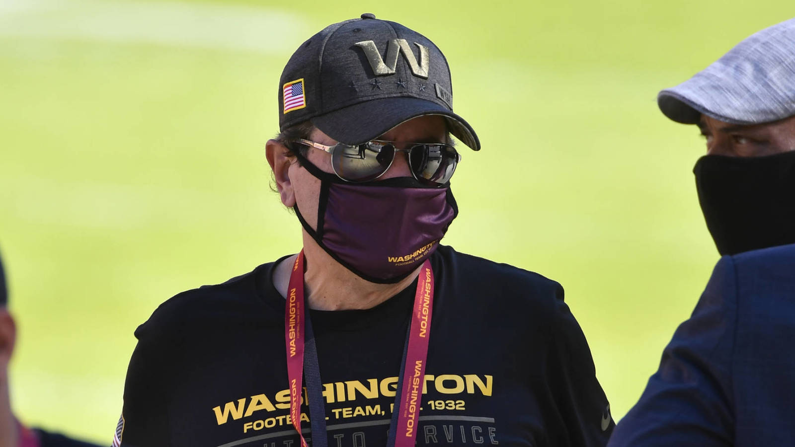 Washington Football Team owner Daniel Snyder potentially facing ‘significant sanctions’ pending NFL investigation - NewsOpener Washington Football Team owner Daniel Snyder potentially facing ‘significant sanctions’ pending NFL investigation