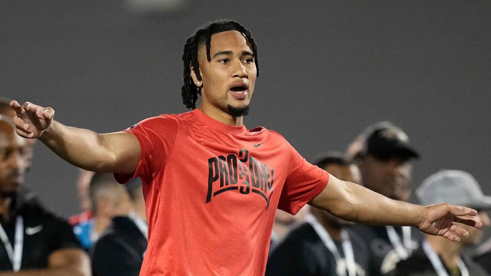 Potential No. 1 overall NFL Draft pick meets with Panthers ahead of pro day