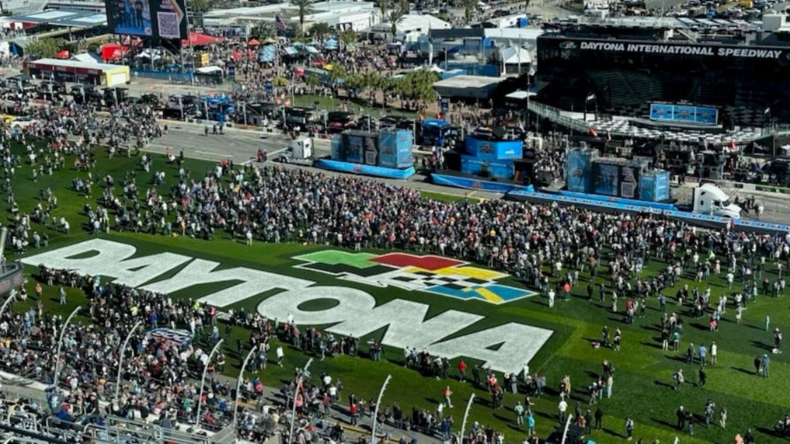 Top 10 NASCAR tracks named after fan vote