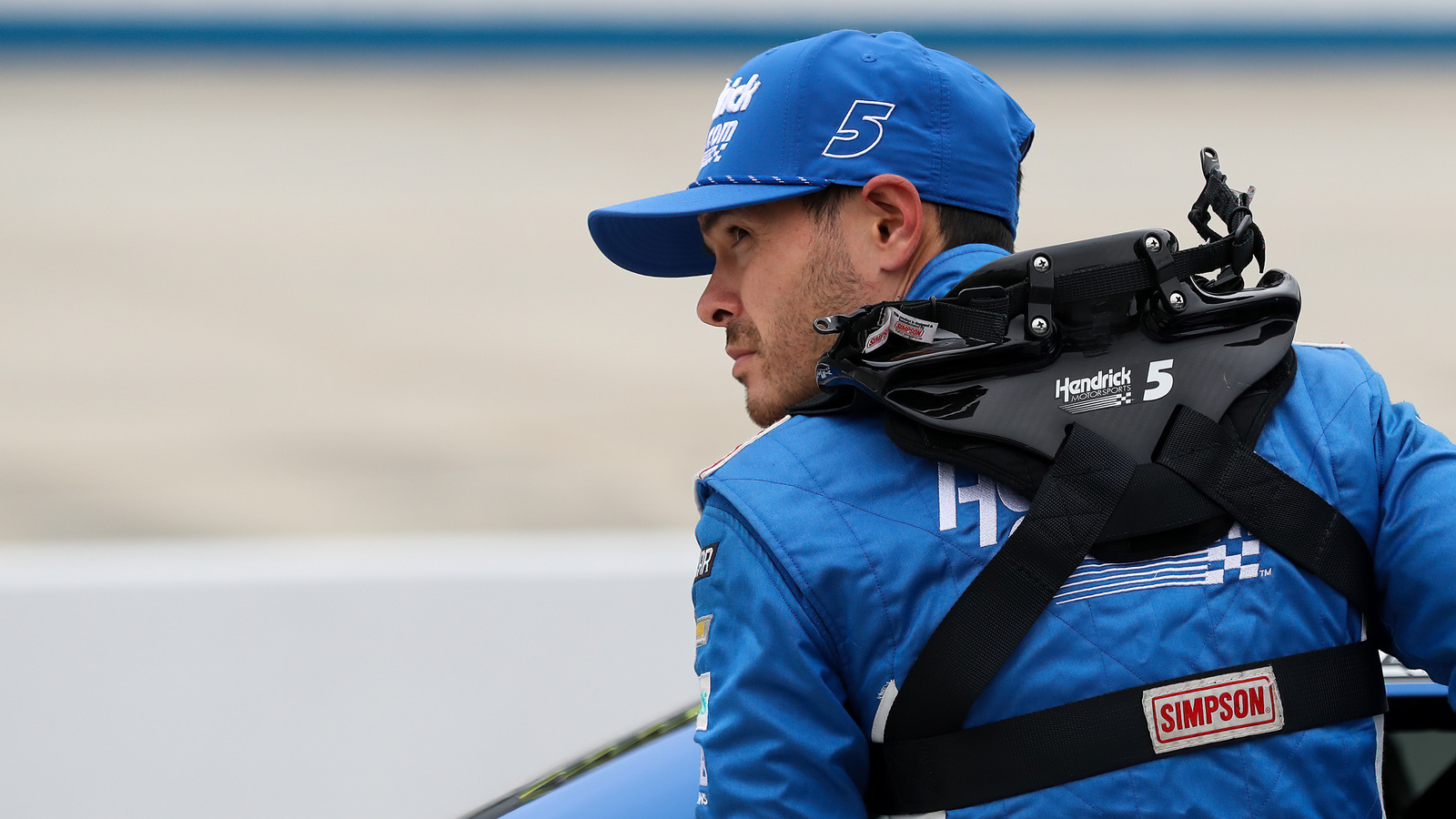 Kyle Larson bemoans Dover Cup race loss to Denny Hamlin, admits he just 'couldn’t really do anything'