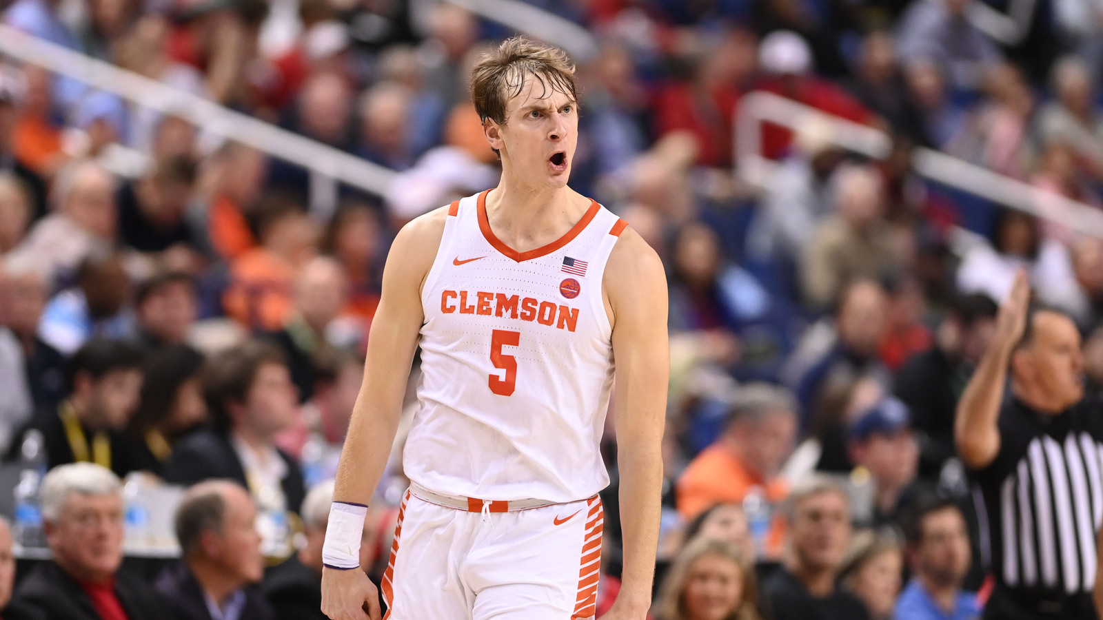 Nuggets agree to four-year deal with second-round pick
