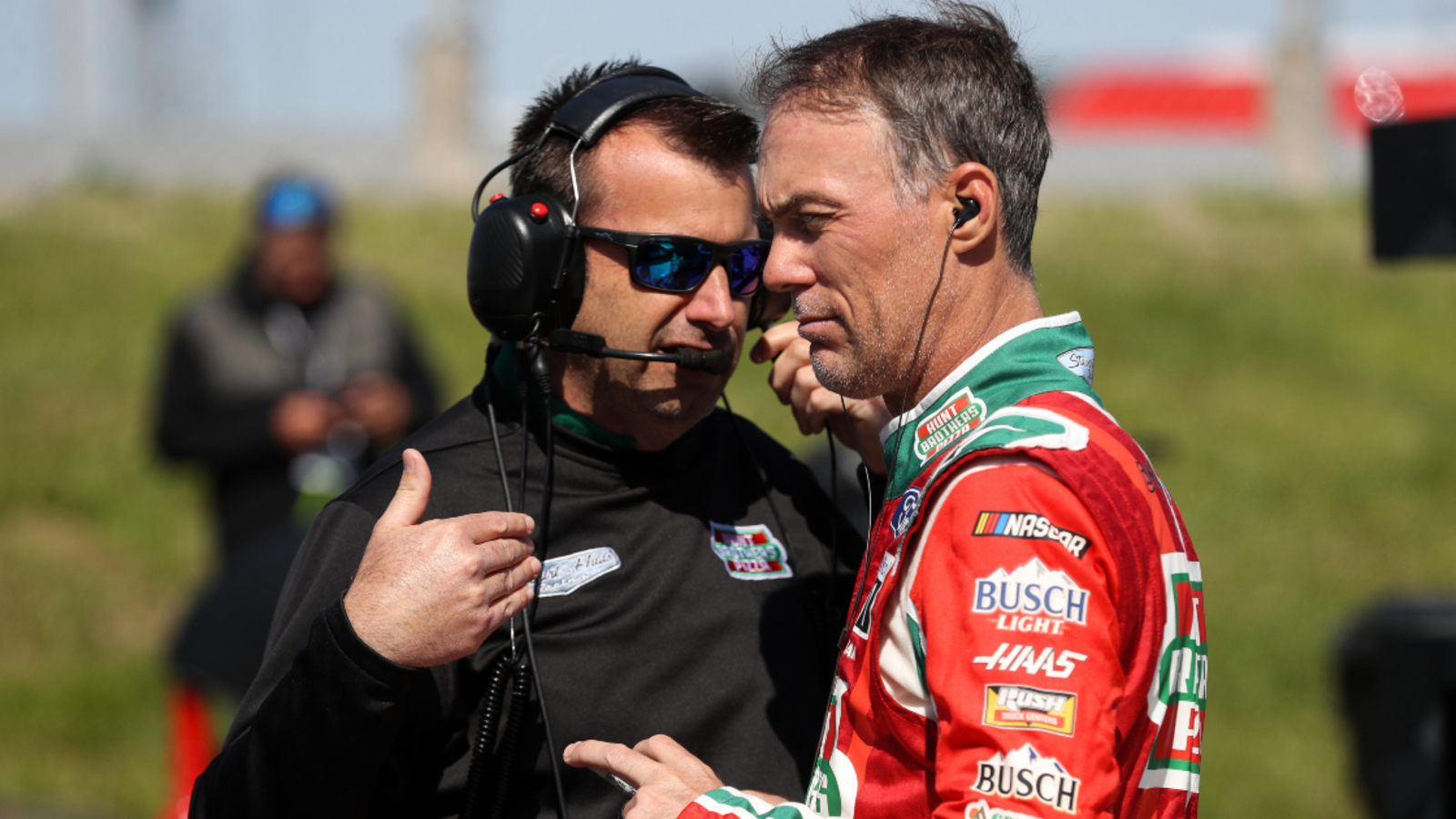 Rodney Childers will return to crew chief for Kevin Harvick at Daytona after family emergency