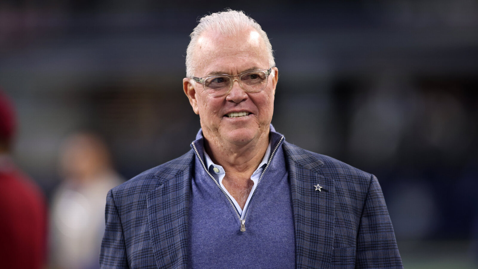 Cowboys executive rips narrative about contract extensions amid Micah Parsons stalemate