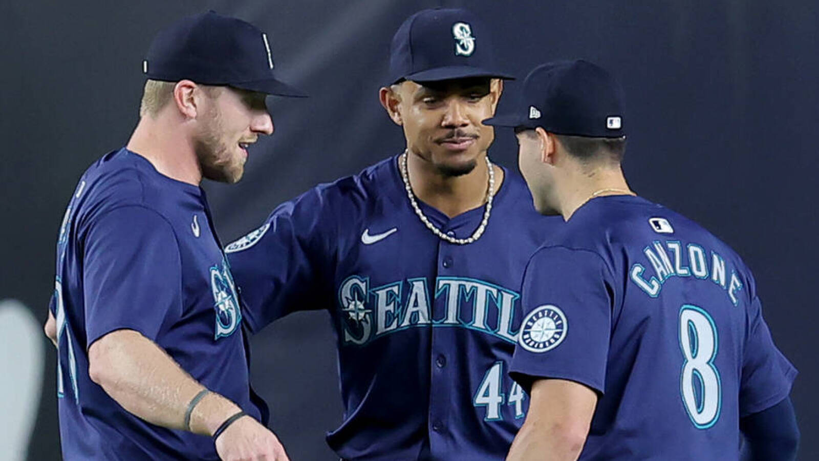 Watch: Mariners stun Yankees with improbable ninth-inning rally