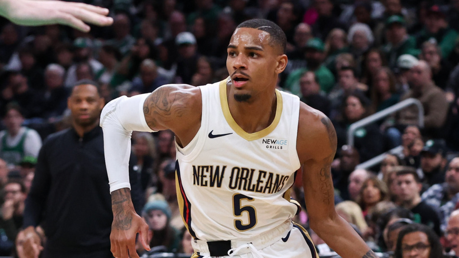 Pelicans' Dejounte Murray suffers season-ending injury