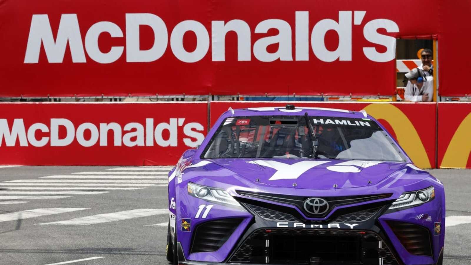 Denny Hamlin earns pole with late charge at Chicago