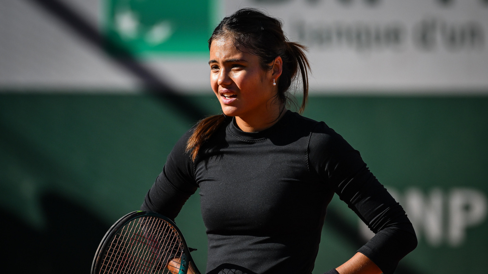 'I’m not surprised': Tim Henman highlights what Emma Raducanu must do to fulfill potential ahead of French Open