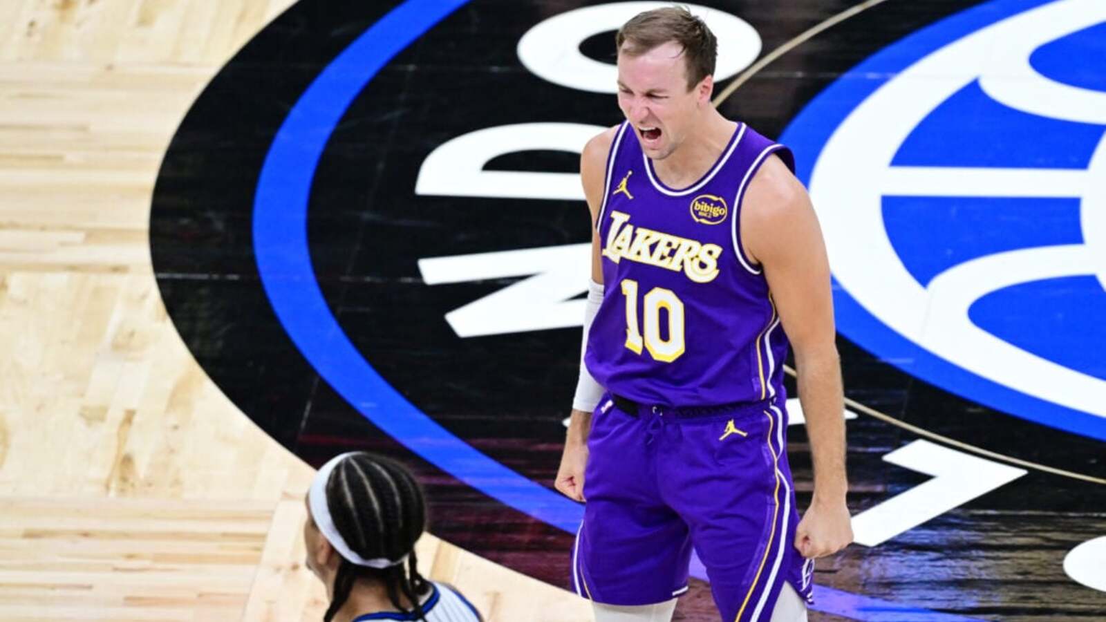 What LeBron James thinks of Luke Kennard’s game-winning shot vs. Orlando Magic