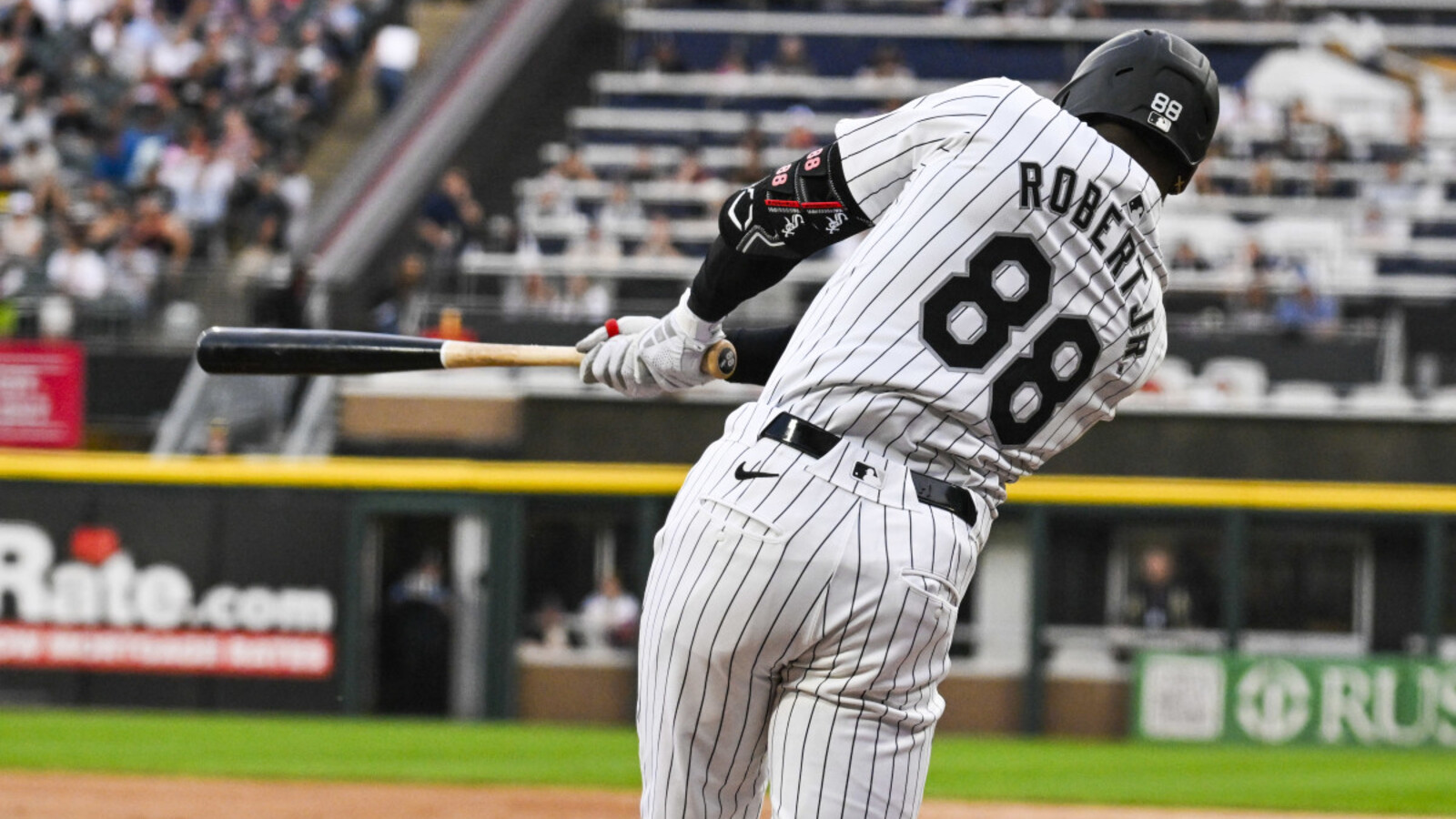Luis Robert Jr. Would Solve a Big Need for Cubs' Offense