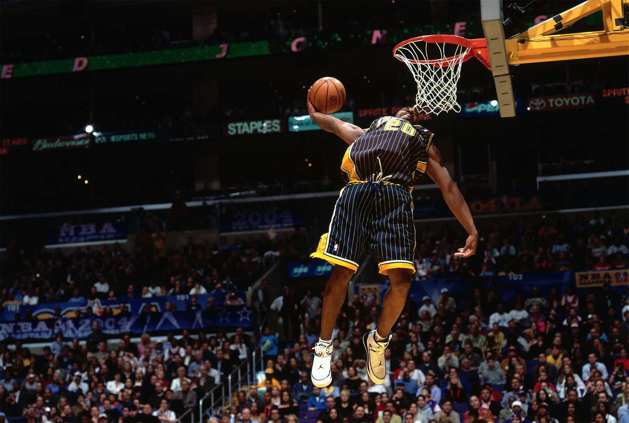 NBA Dunk Contest winners: A retrospective | Yardbarker.com