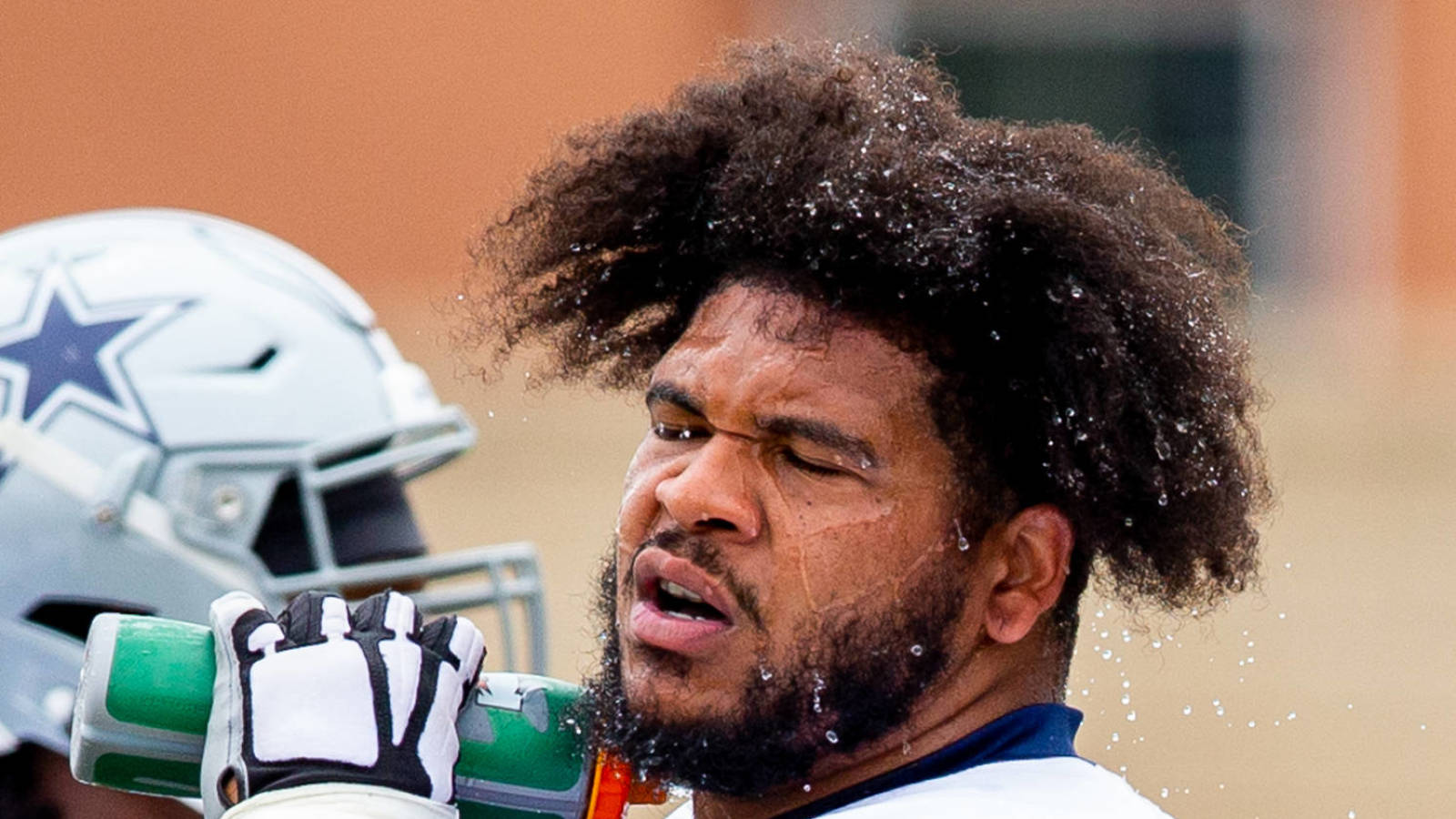 Cowboys' La'el Collins banned five games for violating substance-abuse policy - NewsOpener Cowboys' La'el Collins banned five games for violating substance-abuse policy