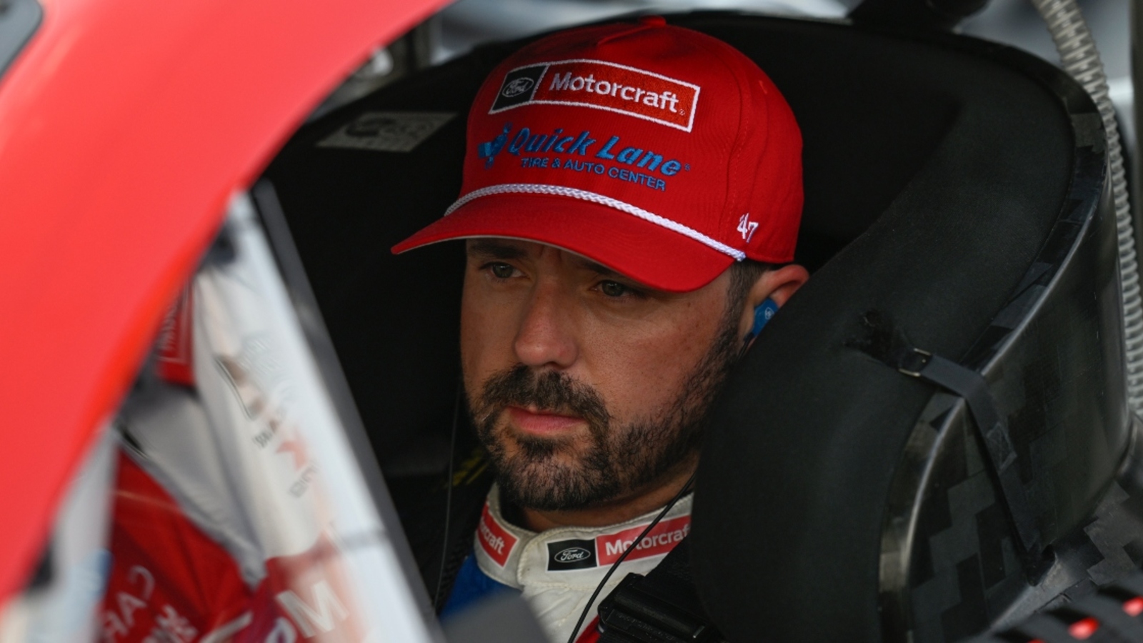 Kevin Harvick reacts to Chase Elliott wrecking Josh Berry at Gateway, forcing must-win situation