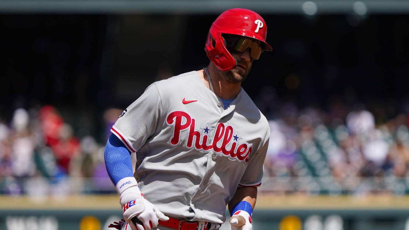 Phillies' Bryce Harper out vs. Mets; Didi Gregorius on COVID-19 list