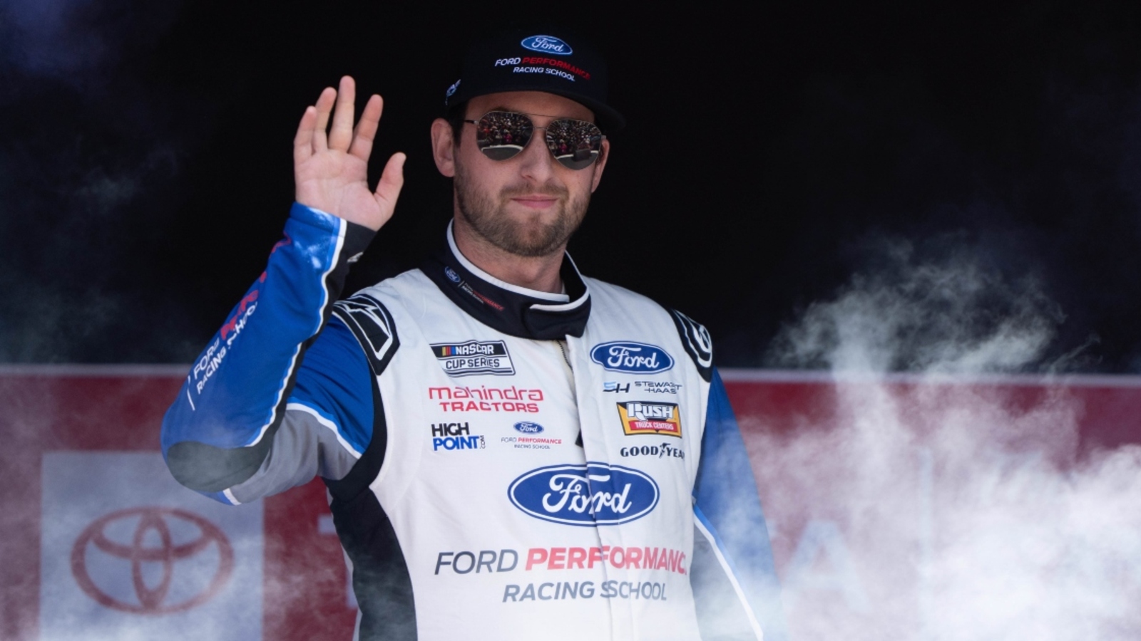 Chase Briscoe racing in Tony Stewart throwback scheme for Talladega playoff race