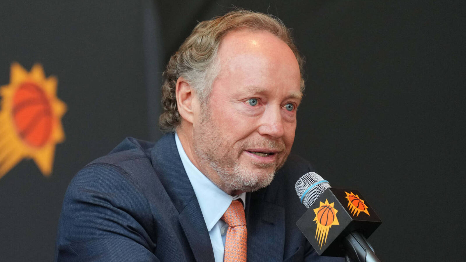 Even Mike Budenholzer admits the Suns need a point guard