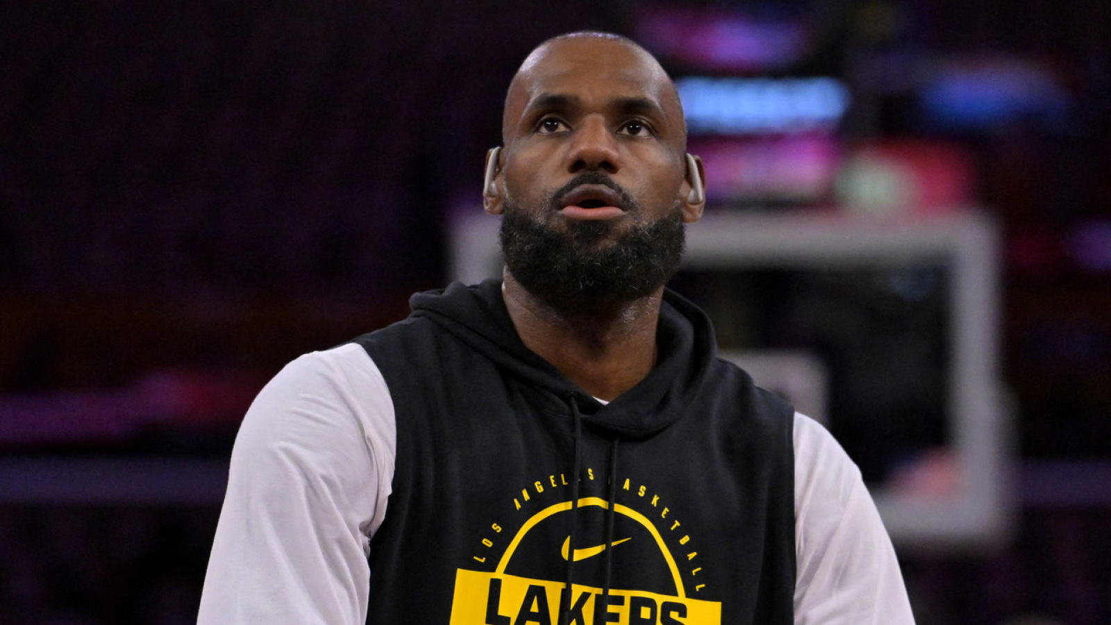 Warriors ztrácejí šanci na LeBrona? Hvězdný basketbalista mění své plány