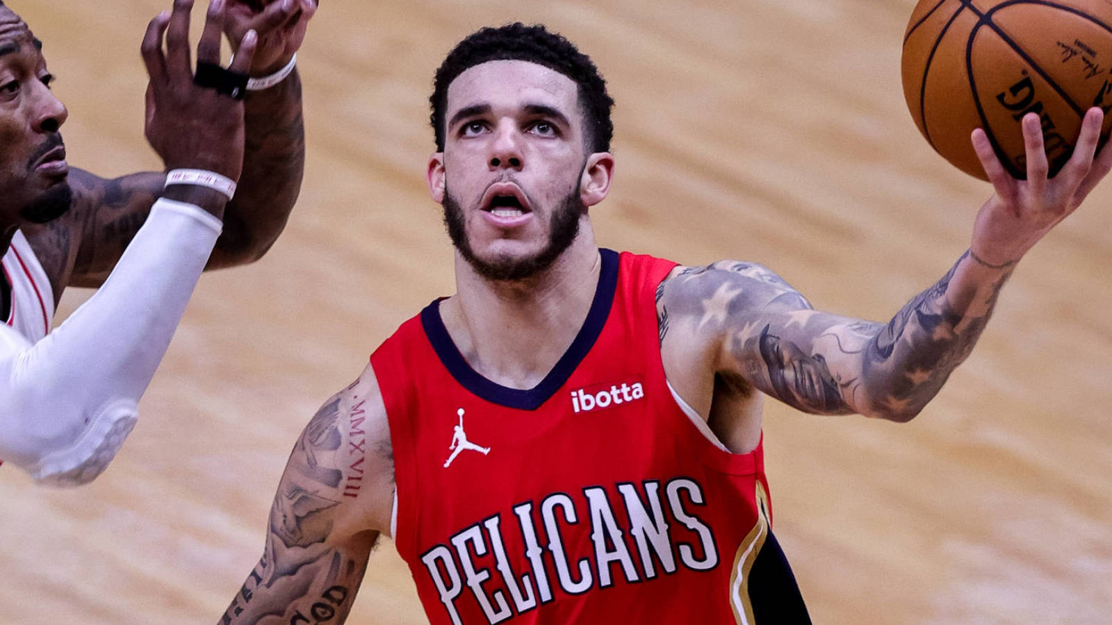 David Griffin: Lonzo Ball 'has made it clear' he wants to play for Pelicans