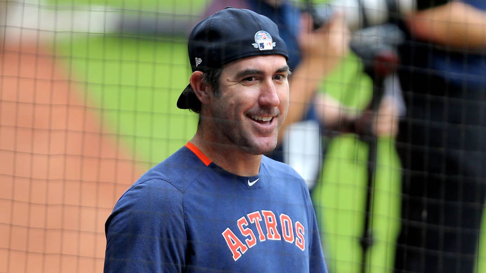 Astros' Justin Verlander throws 'first pitch' after Tommy John surgery