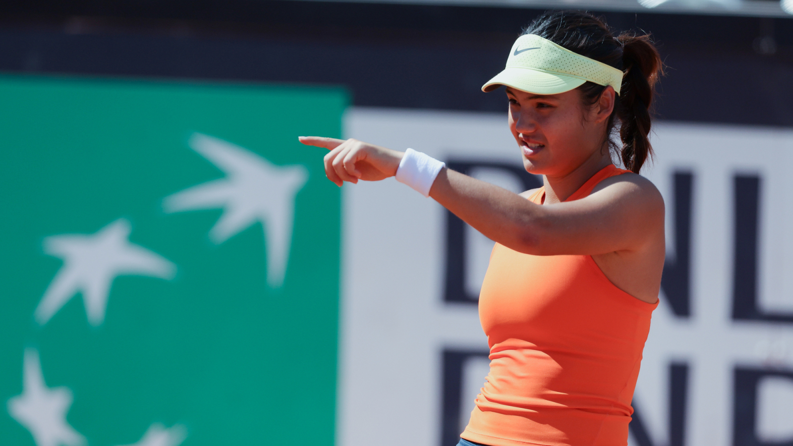 Emma Raducanu with coaching boost as Mark Petchey confirmed for whole grass court season including Wimbledon