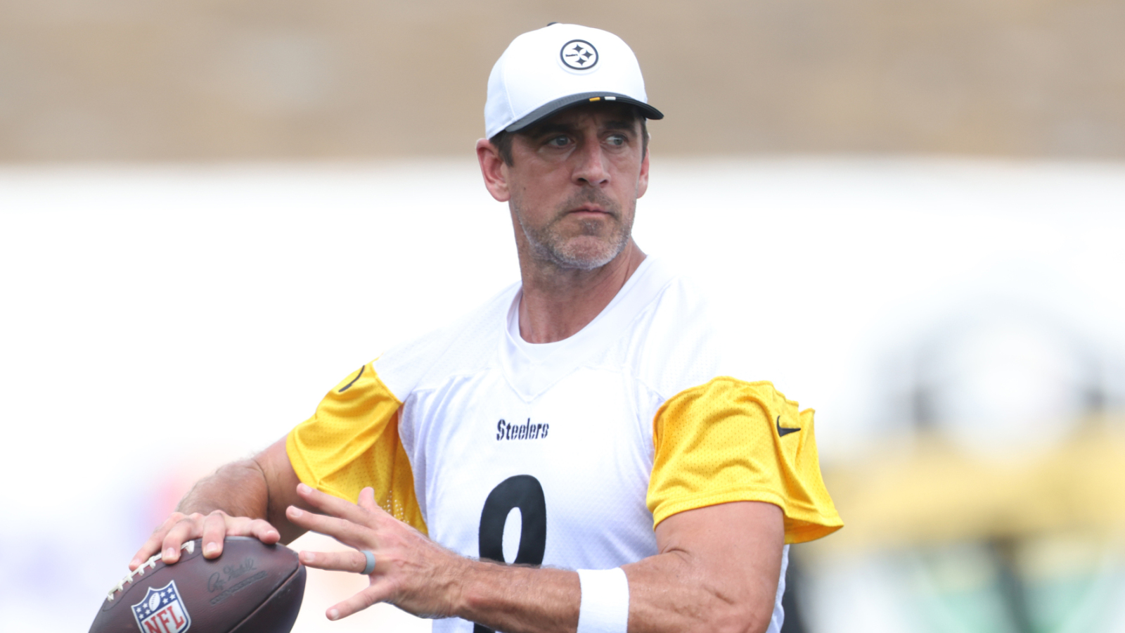 Aaron Rodgers responds to criticism from Steelers legend Terry Bradshaw