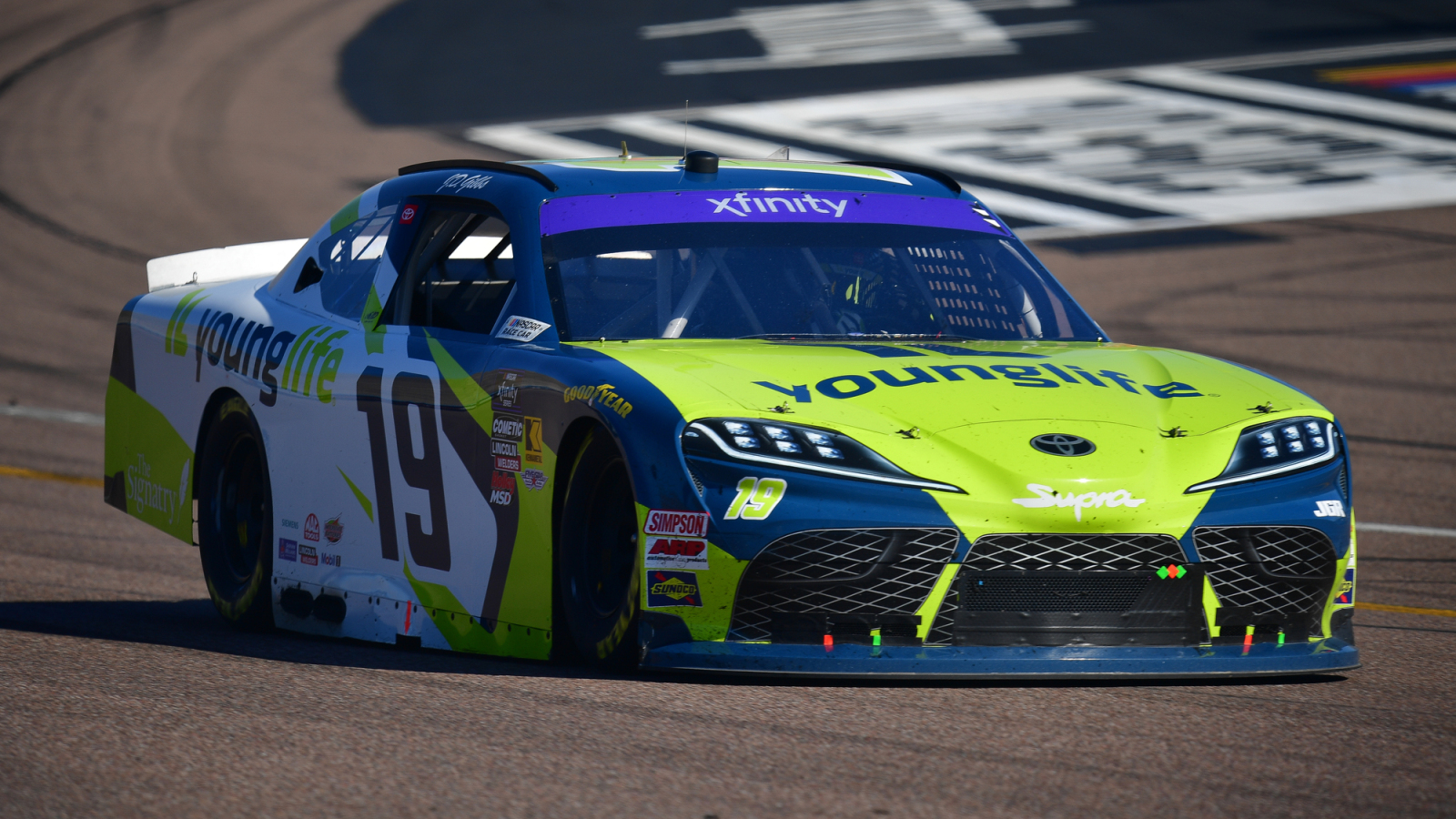 Aric Almirola edges Alex Bowman in historic Xfinity Series finish at Phoenix