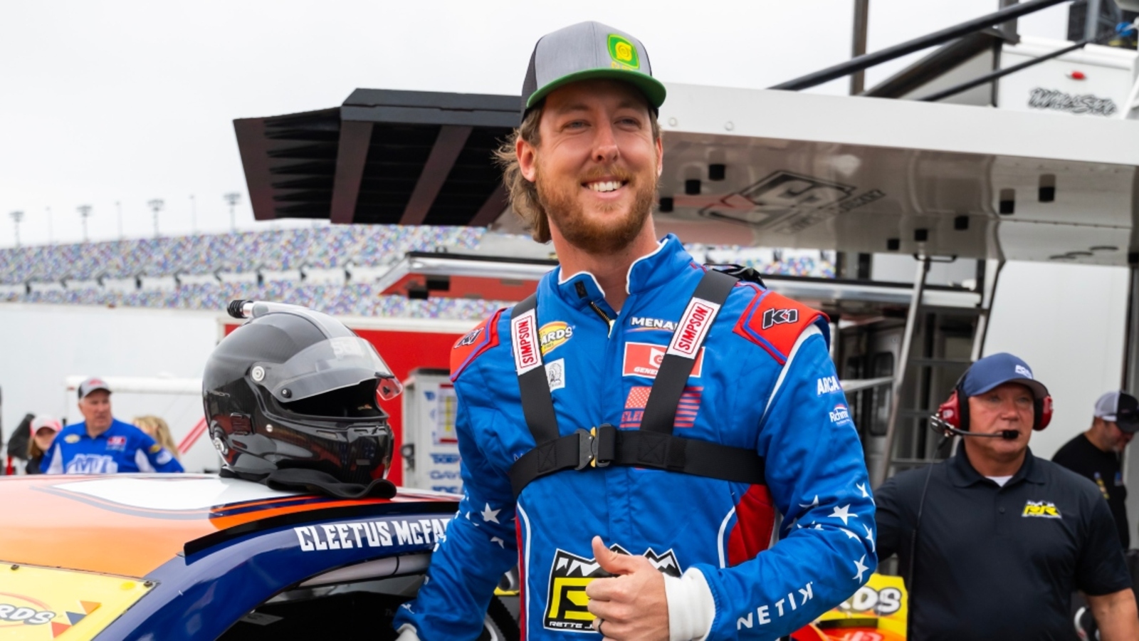 Mark Martin defends Cleetus McFarland NASCAR O’Reilly performance at Rockingham: ‘I think he can drive’
