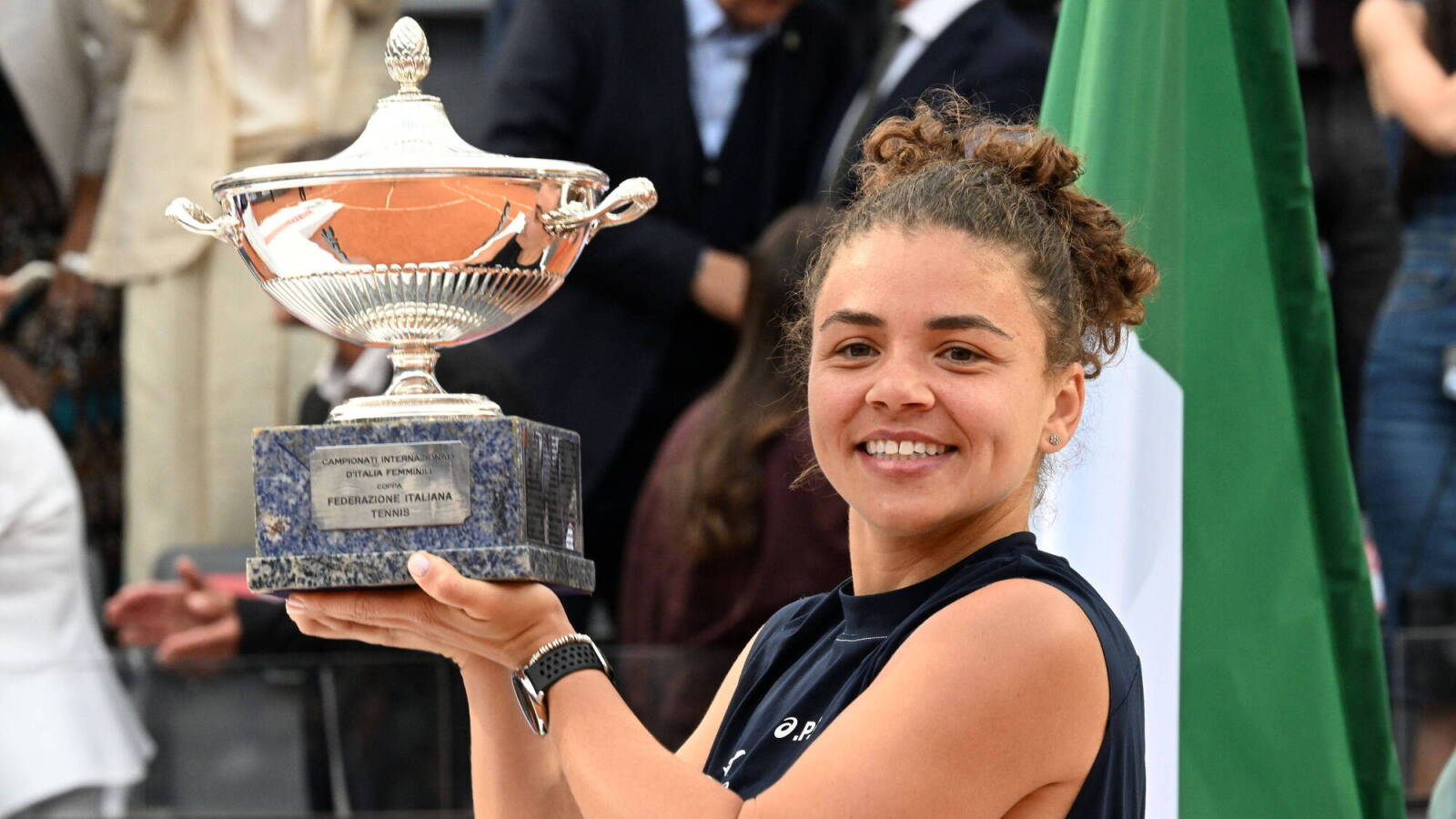 Jasmine Paolini Strongly Responds to Ex-ATP Pro Calling Coco Gauff ‘Laboratory-Made’ Player After Italian Open Defeat